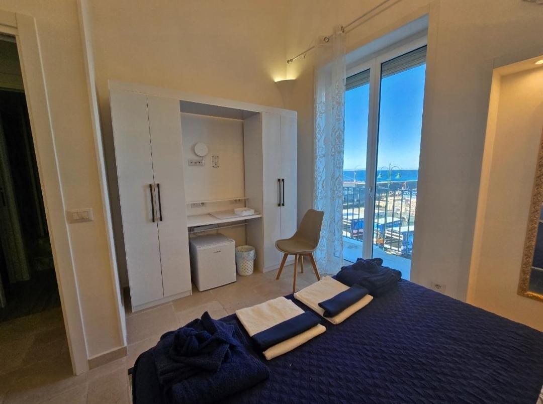 Capri Aquarium Family - Vacation Home Экстерьер фото